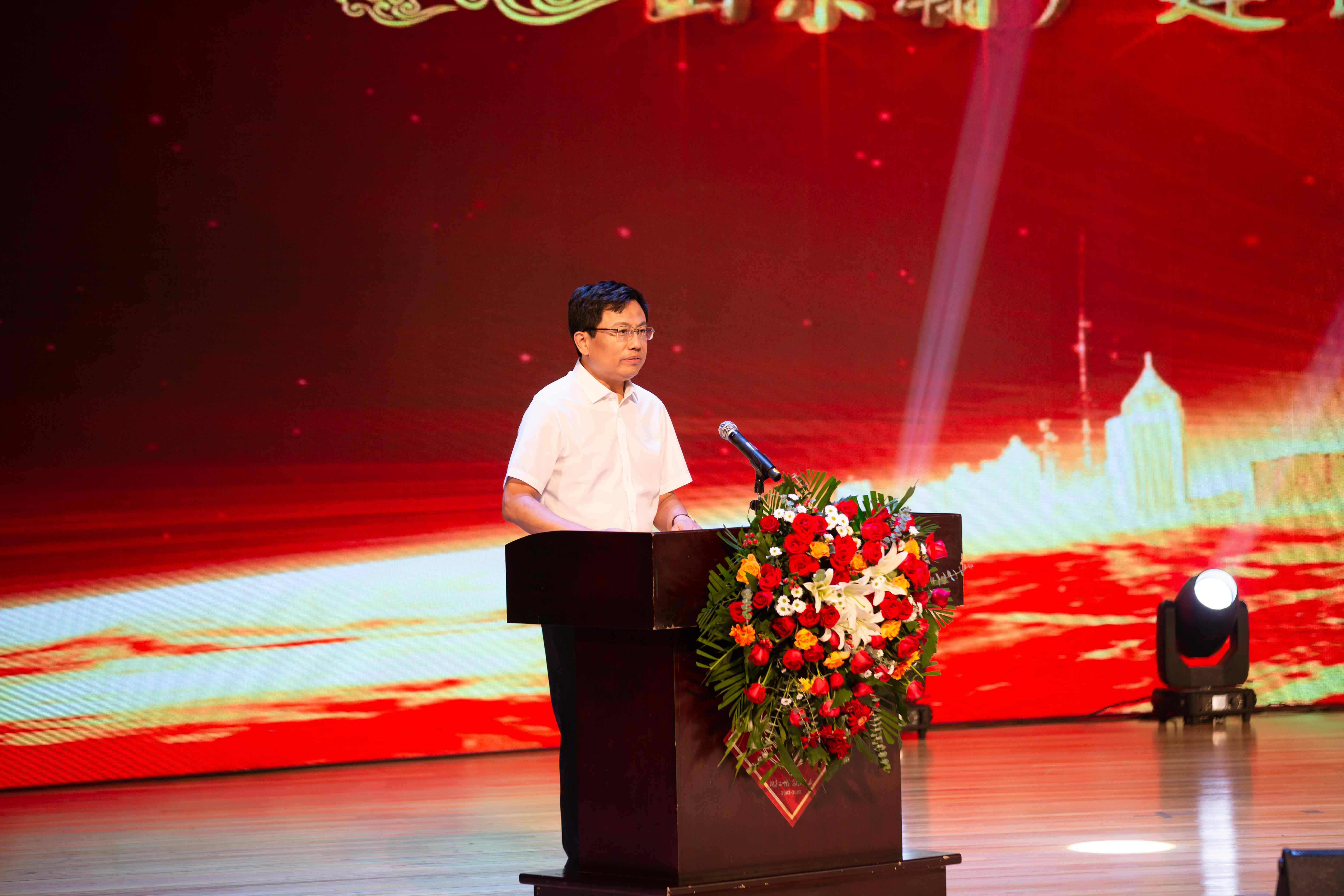杨总致辞.jpg